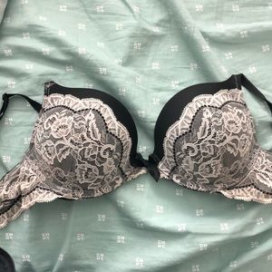 Victoria’s Secret bra